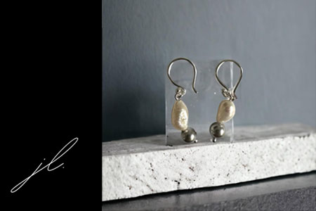 UJ-PHOTO-EARRINGS